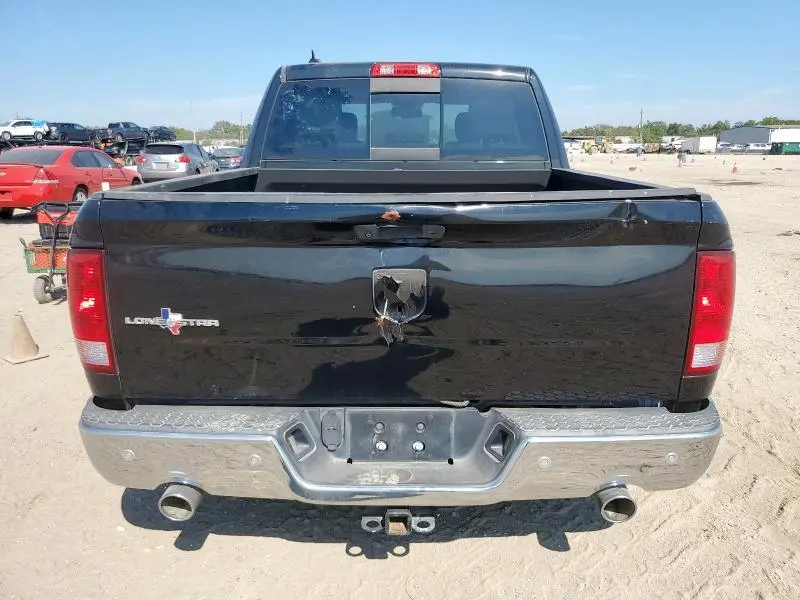 2015 RAM 1500 SLT