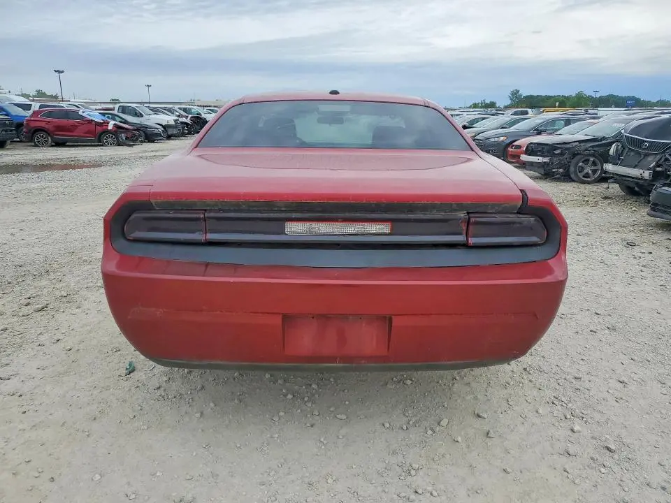 2010 DODGE CHALLENGER SE  