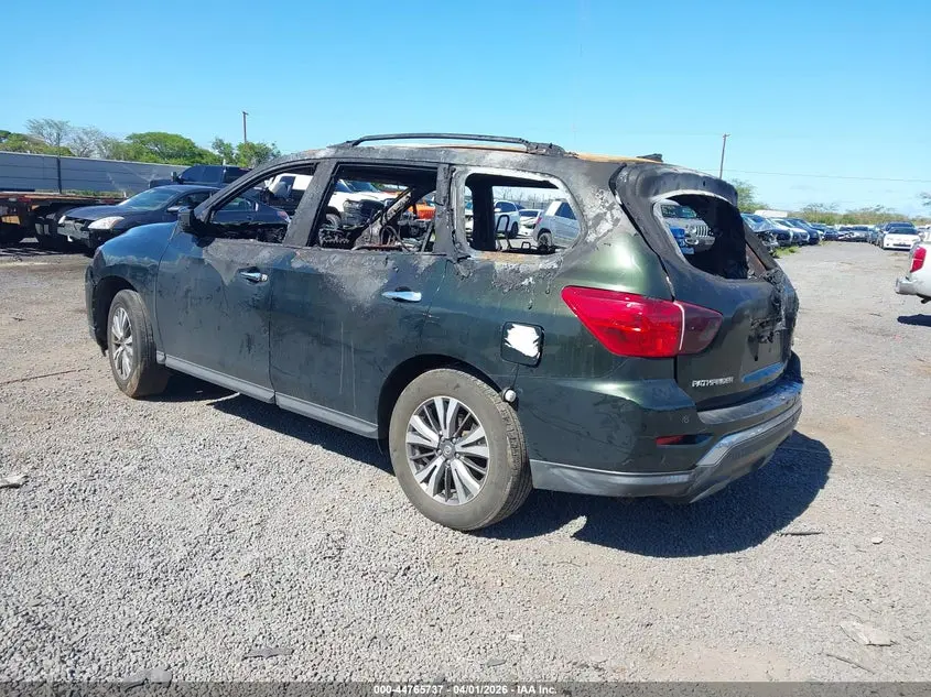 2019 NISSAN PATHFINDER SV