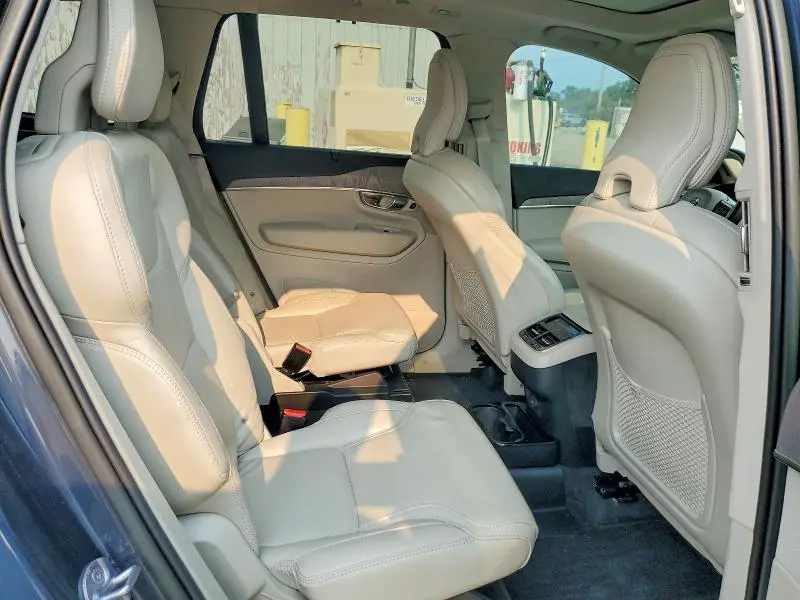 2023 VOLVO XC90 ULTIMATE  