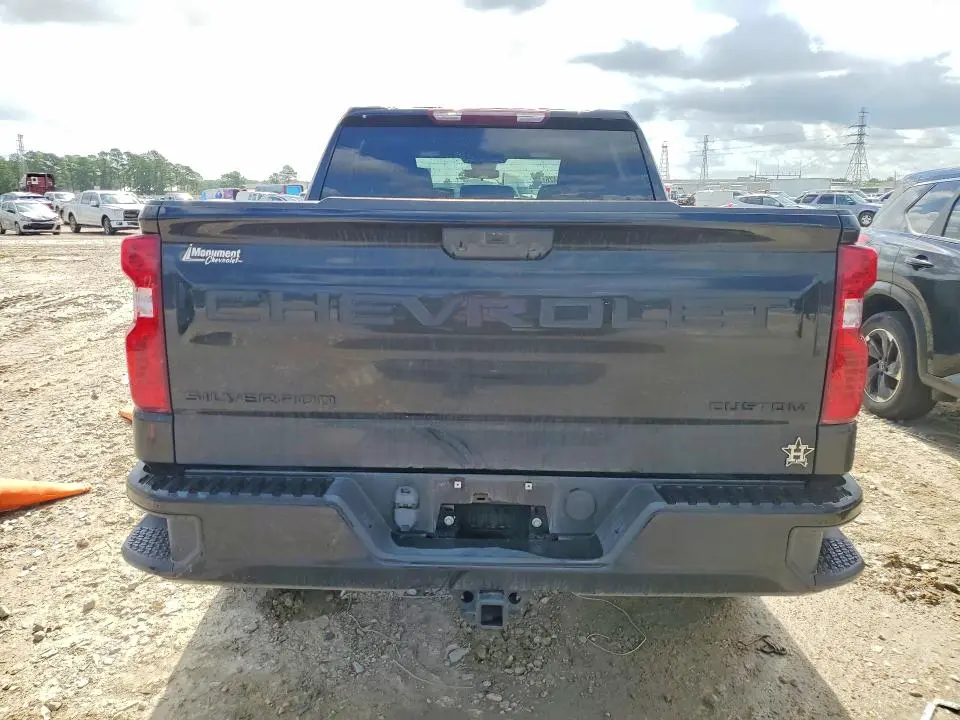 2024 CHEVROLET SILVERADO C1500 CUSTOM  