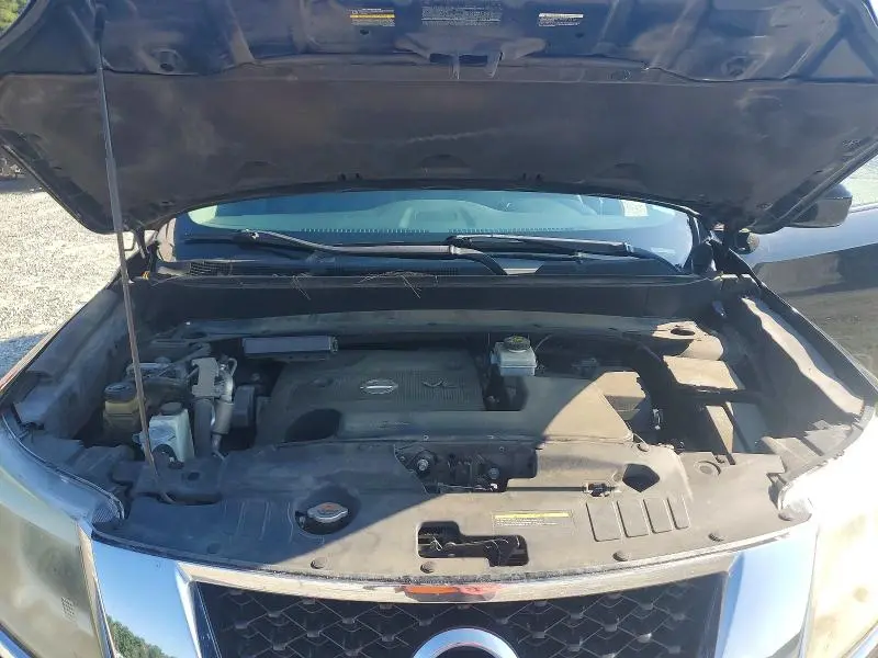 2016 NISSAN PATHFINDER S  