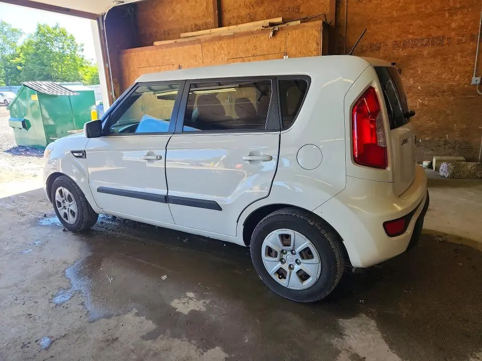 2013 KIA SOUL BASE  