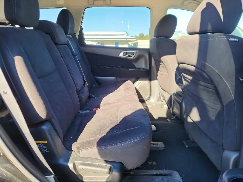 2013 NISSAN PATHFINDER S  