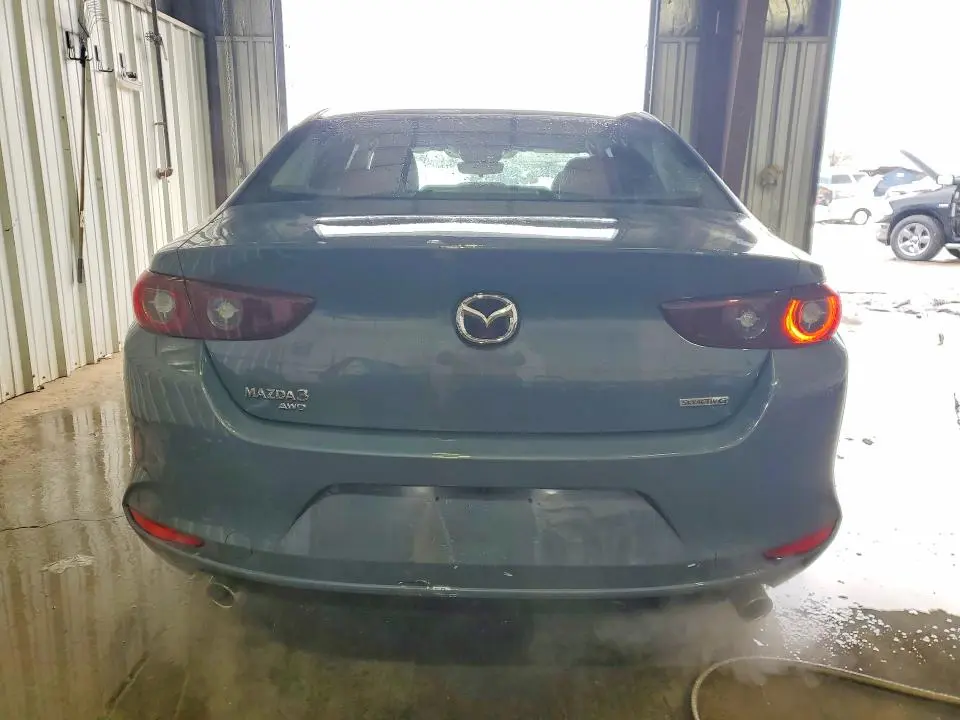2024 MAZDA 3 PREFERRED  