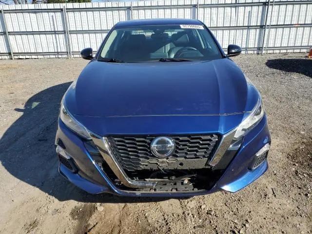 2021 NISSAN ALTIMA SR  