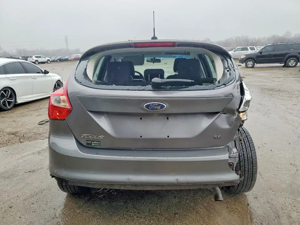 2012 FORD FOCUS SE  