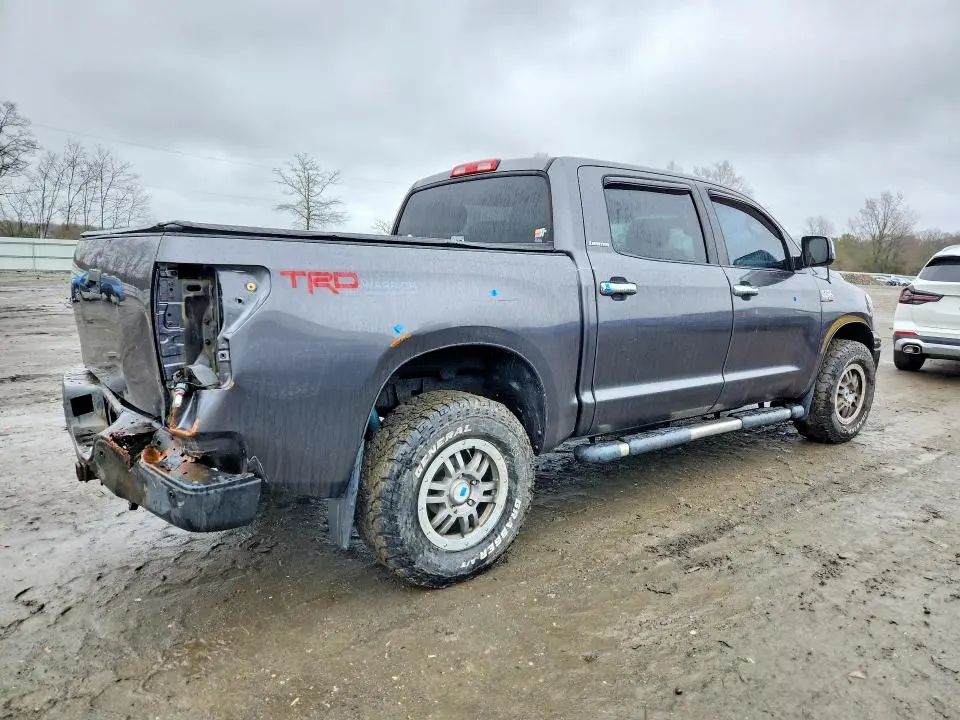 2013 TOYOTA TUNDRA LIMITED  