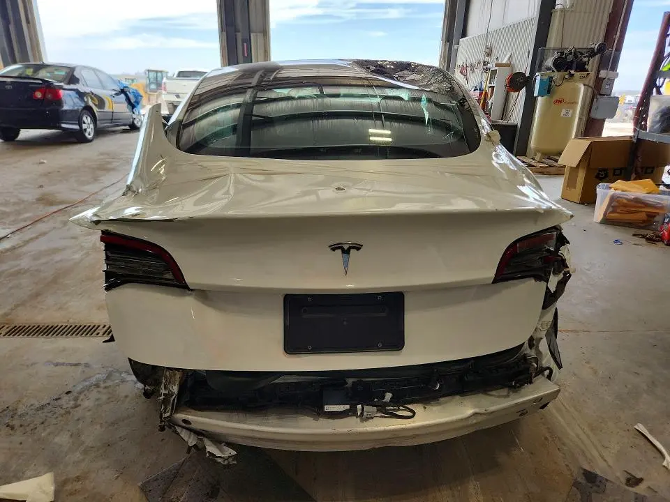 2020 TESLA MODEL 3   