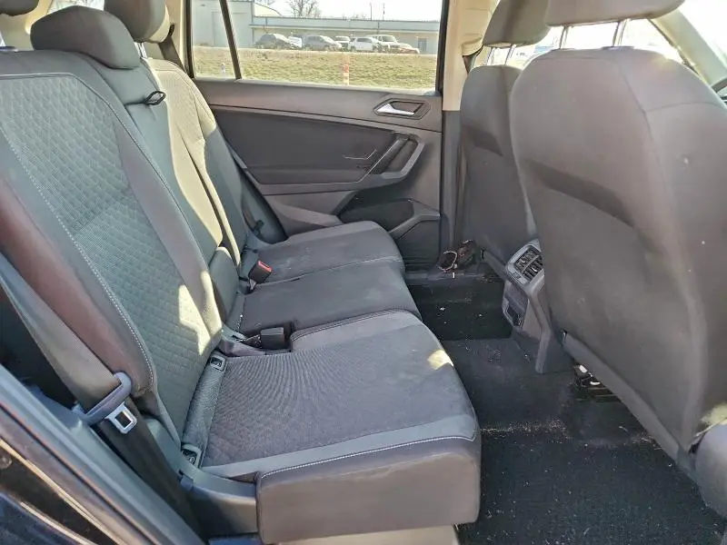 2021 VOLKSWAGEN TIGUAN S  