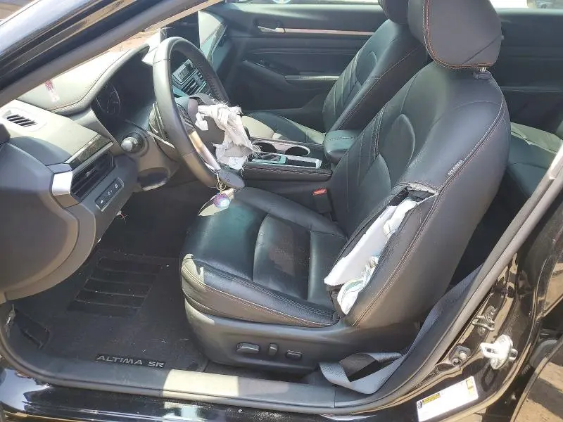 2023 NISSAN ALTIMA SR  
