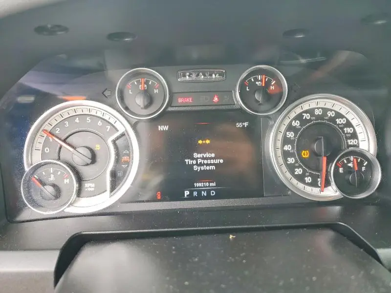 2014 RAM 1500 SLT  