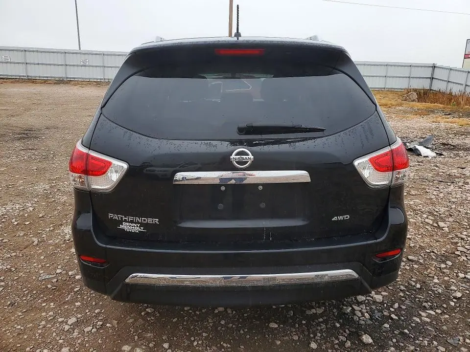 2015 NISSAN PATHFINDER S  