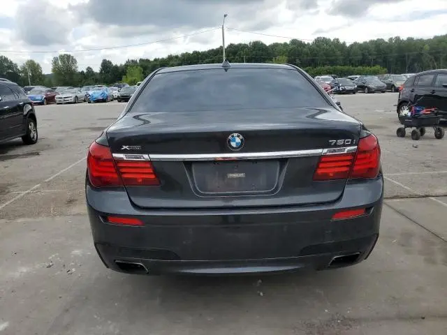 2015 BMW 750 XI  