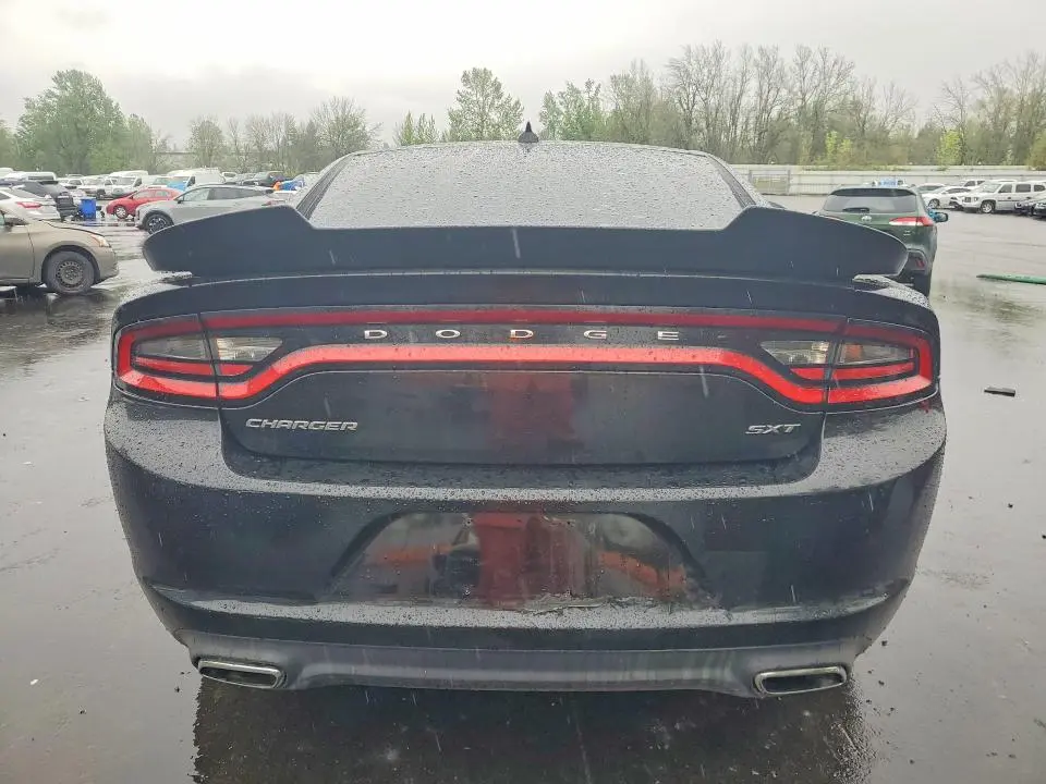 2016 DODGE CHARGER SXT  
