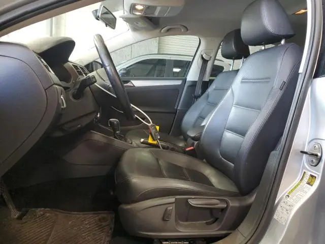 2013 VOLKSWAGEN JETTA SE  