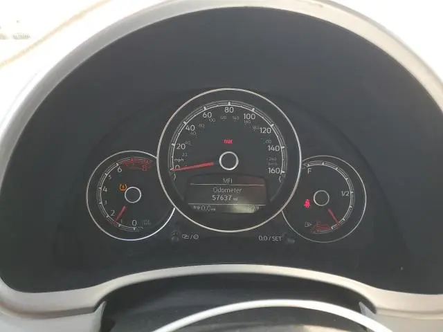 2017 VOLKSWAGEN BEETLE S/SE  