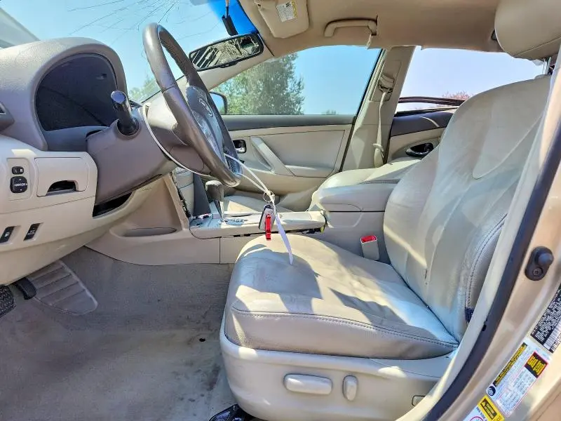 2010 TOYOTA CAMRY HYBRID  