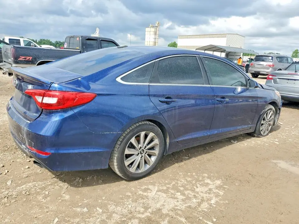 2017 HYUNDAI SONATA SE  