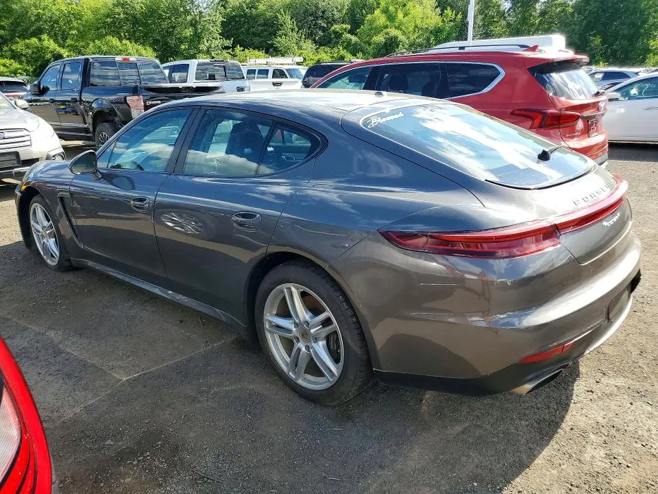 2015 PORSCHE PANAMERA 2  