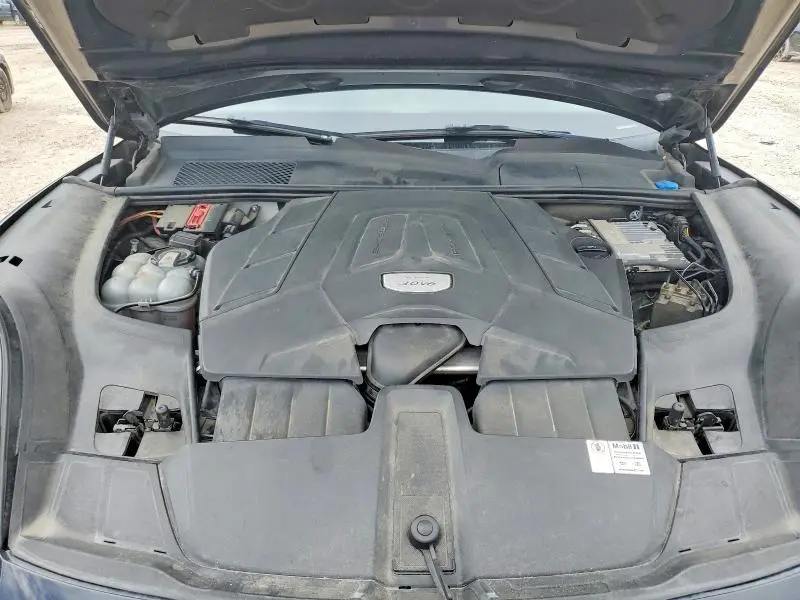 2019 PORSCHE CAYENNE   