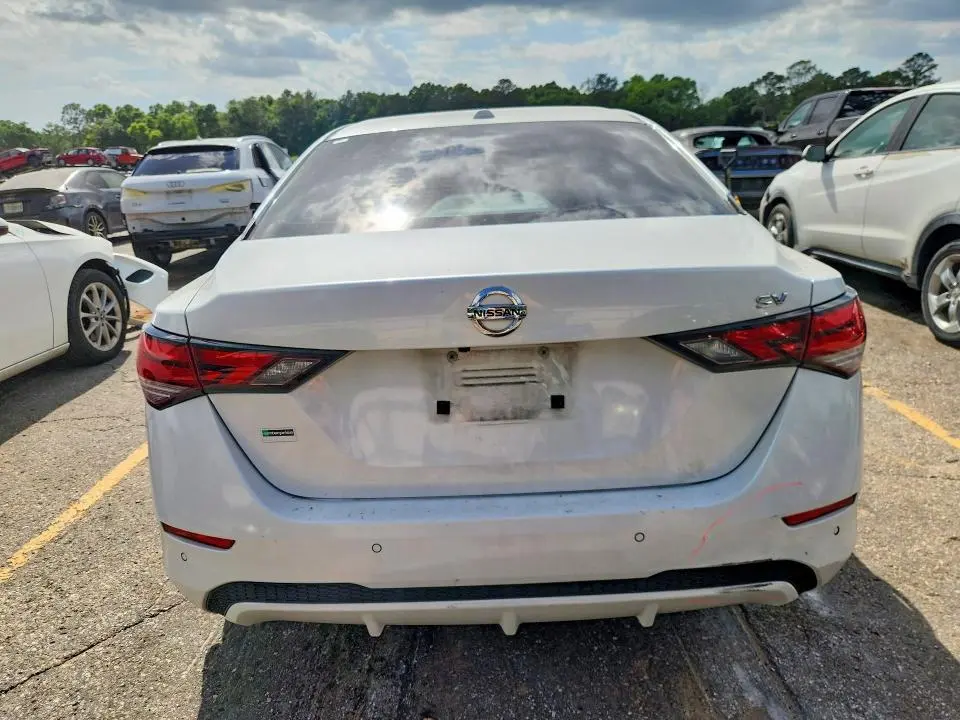 2020 NISSAN SENTRA SV  