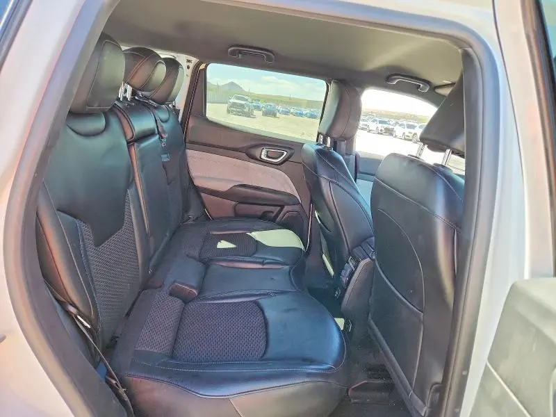 2023 JEEP COMPASS LATITUDE  