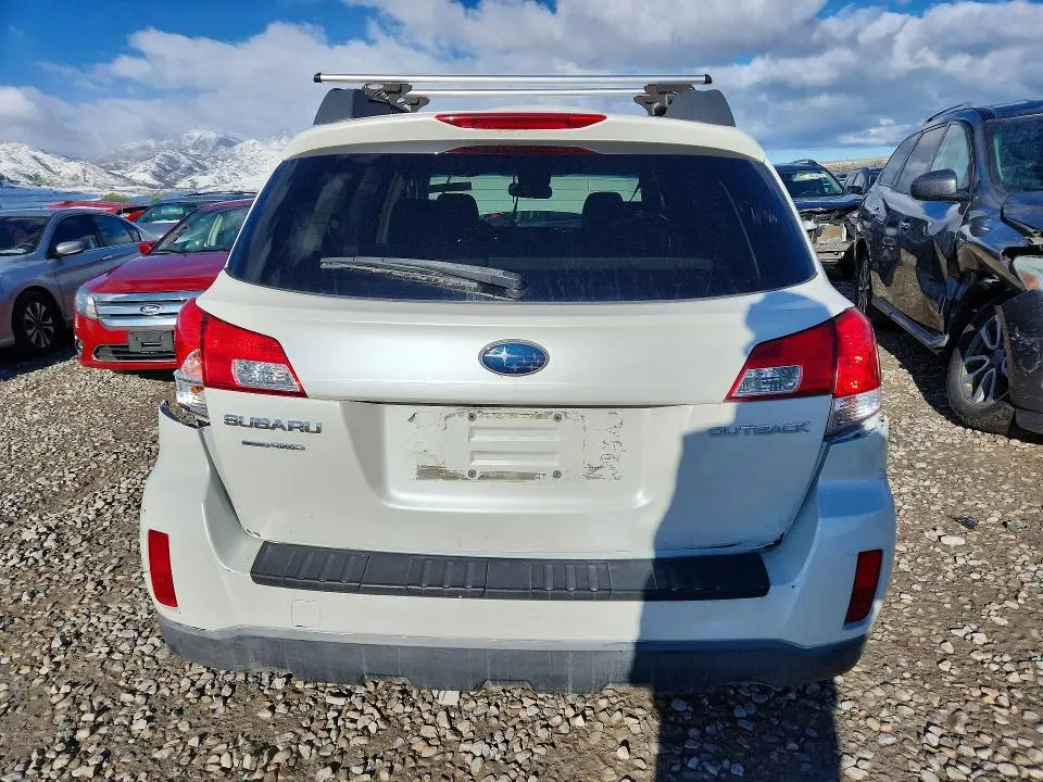 2012 SUBARU OUTBACK 2.5I PREMIUM  