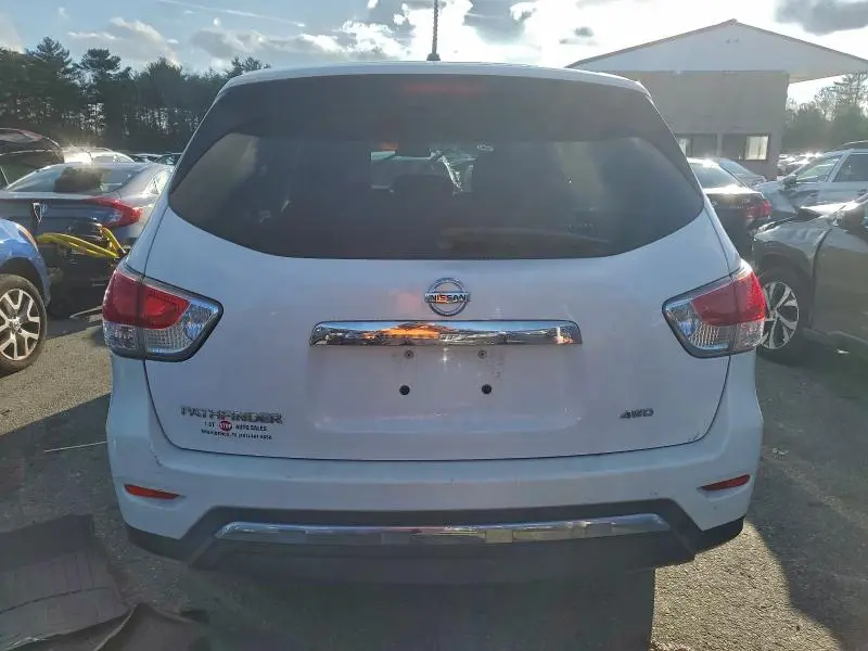 2013 NISSAN PATHFINDER S  