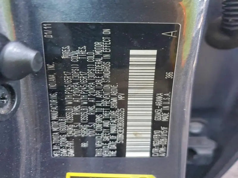 2011 TOYOTA HIGHLANDER BASE  