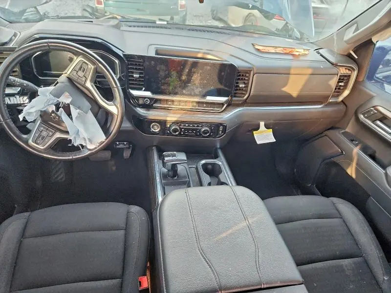 2023 CHEVROLET SILVERADO K1500 LT TRAIL BOSS  