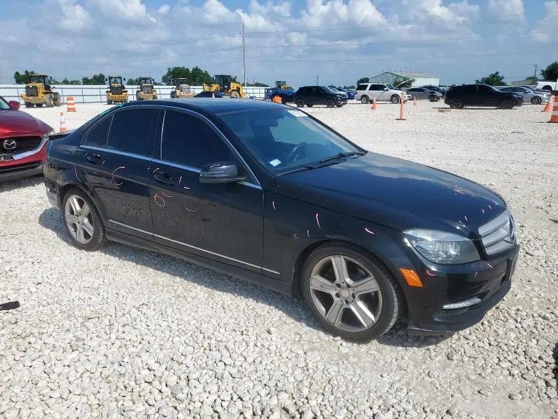 2011 MERCEDES-BENZ C 300  