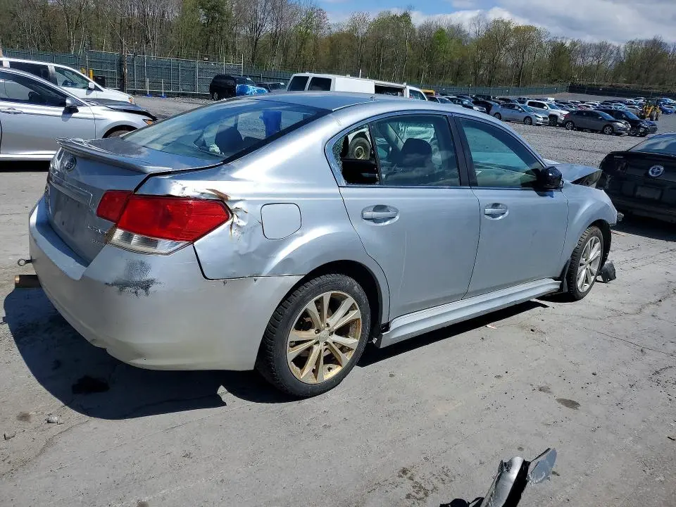 2013 SUBARU LEGACY 2.5I PREMIUM  