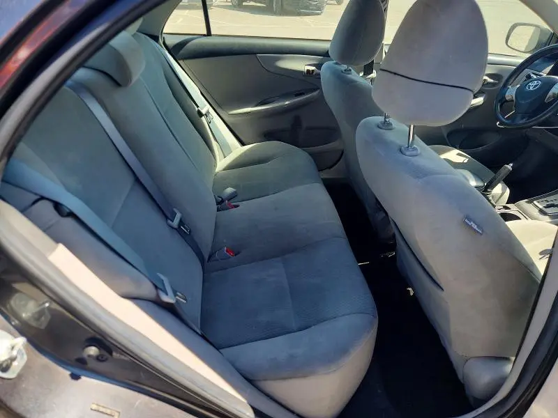 2011 TOYOTA COROLLA LE  