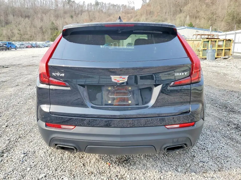 2019 CADILLAC XT4 LUXURY  