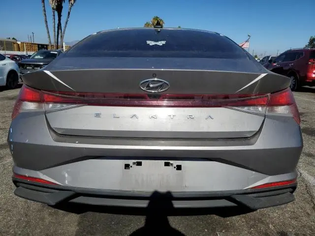 2021 HYUNDAI ELANTRA SEL  