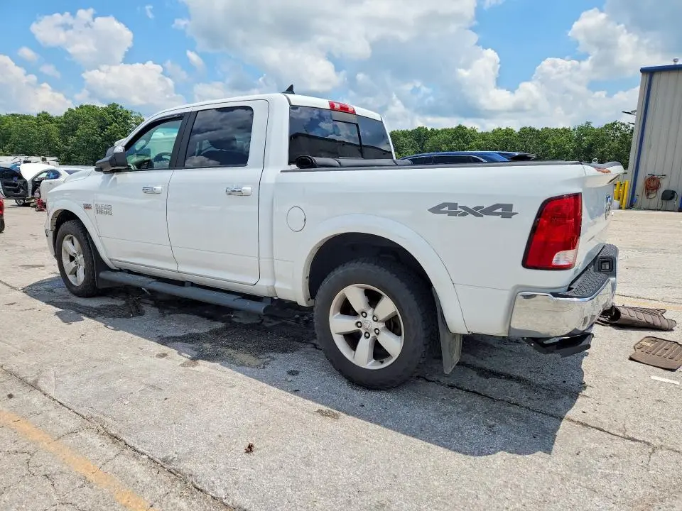 2018 RAM 1500 SLT  