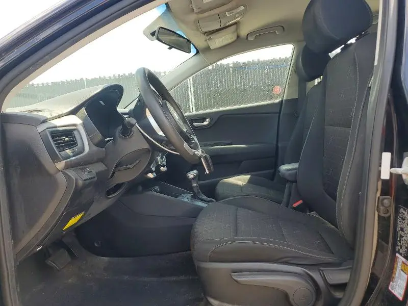 2019 KIA RIO S  