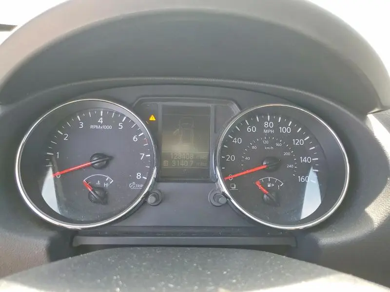 2013 NISSAN ROGUE S  