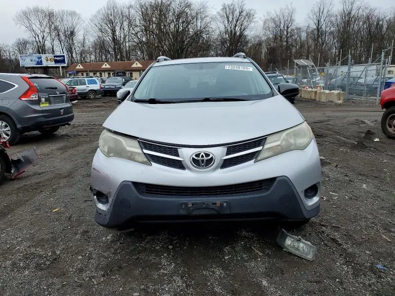 2014 TOYOTA RAV4 LE  