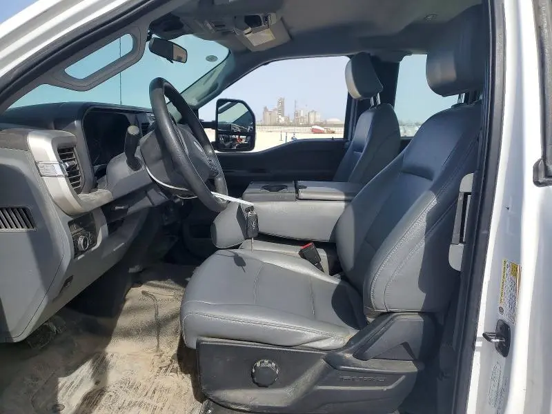 2024 FORD F250   