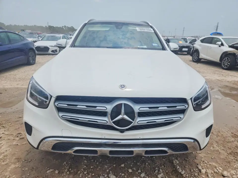 2021 MERCEDES-BENZ GLC 300 4MATIC  