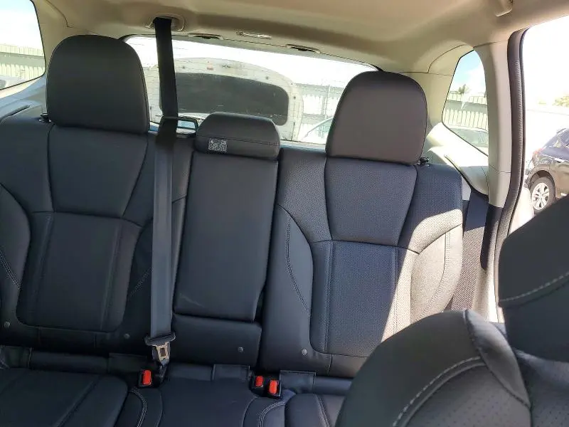 2023 SUBARU FORESTER LIMITED  