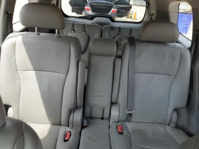 2011 TOYOTA HIGHLANDER LIMITED  