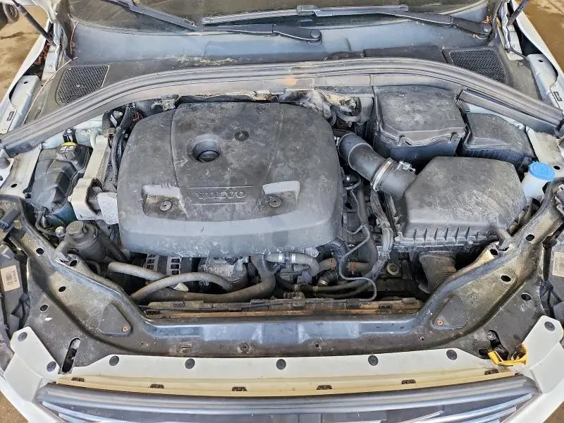 2017 VOLVO XC60 T5 INSCRIPTION  