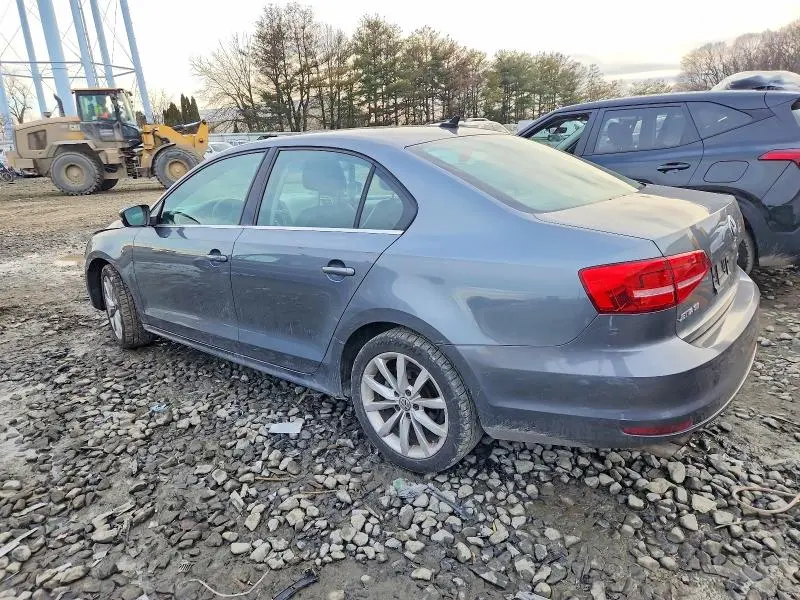 2015 VOLKSWAGEN JETTA SE  