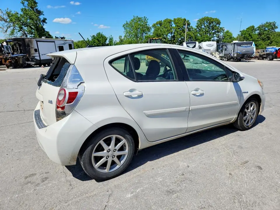 2012 TOYOTA PRIUS C FOUR  