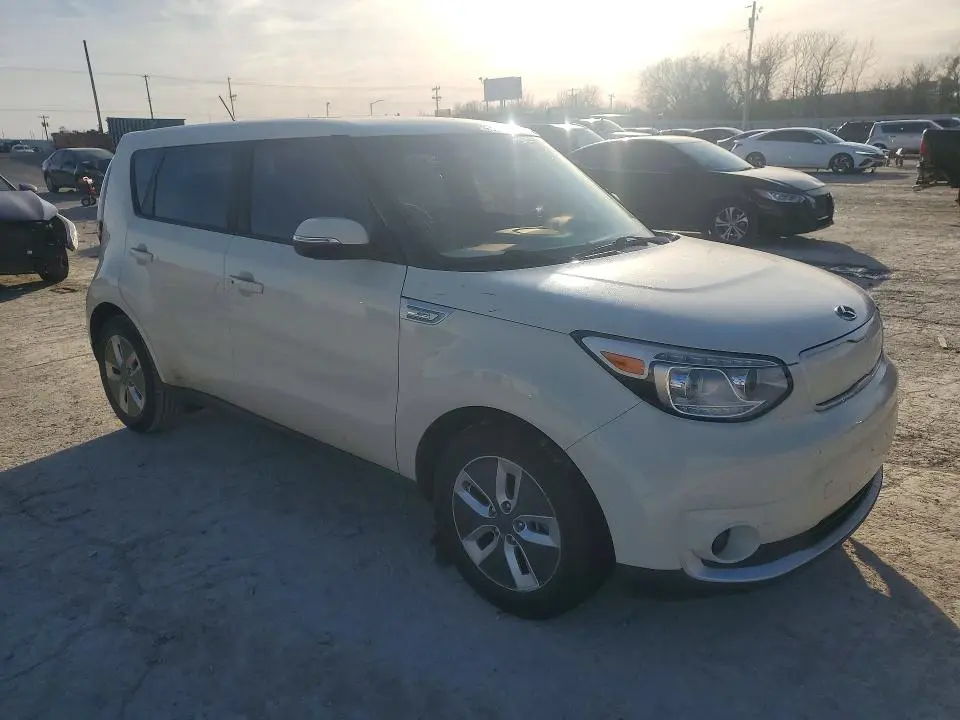 2017 KIA SOUL EV BASE  