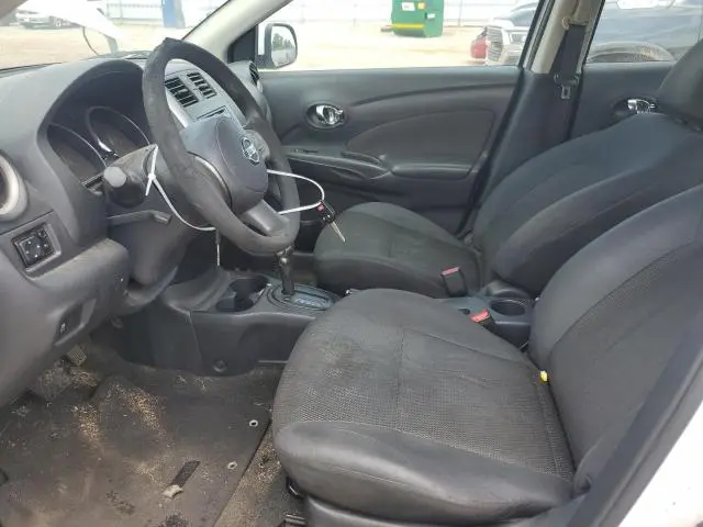 2013 NISSAN VERSA S  