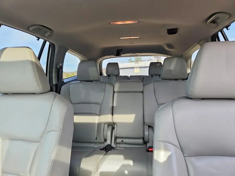 2021 HONDA PILOT SE  
